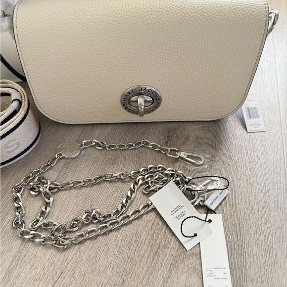 Marc Jacobs The Turn Lock, Logo, Leather Mini Crossbody Bag Marshmallow - Picture 4 of 7